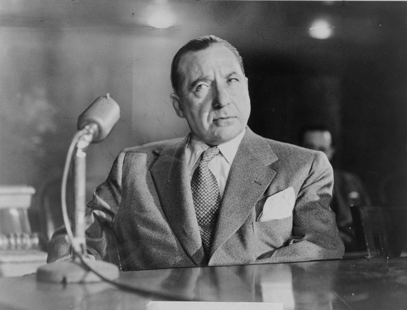 Mob boss Frank Costello testifying before the Kefauver Committee, 1951; photo by Al Aumuller, New York World-Telegram & Sun Collection, Library of Congress